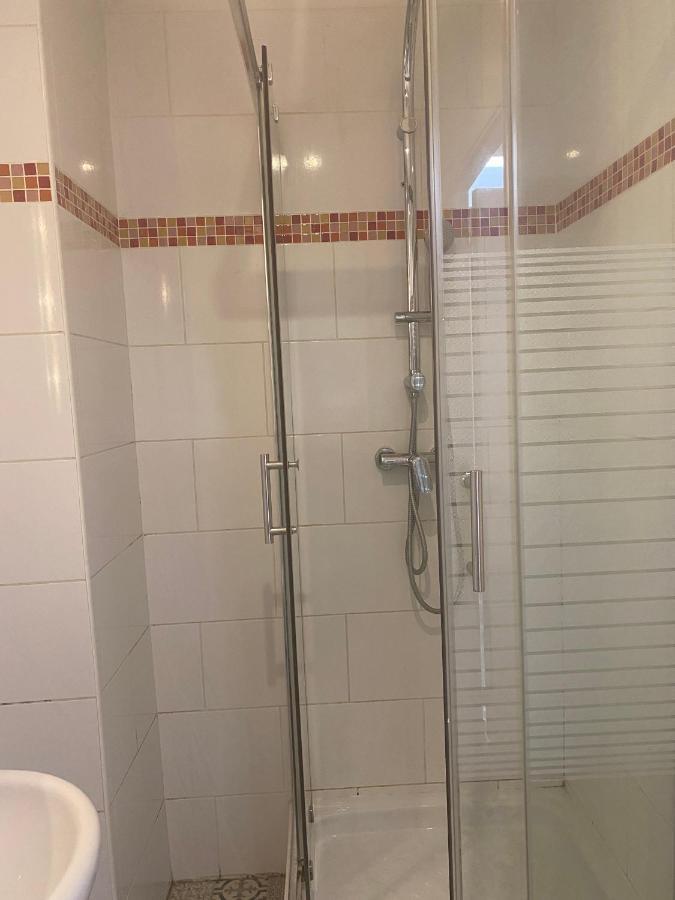 Treilles'Appart Rijsel Buitenkant foto